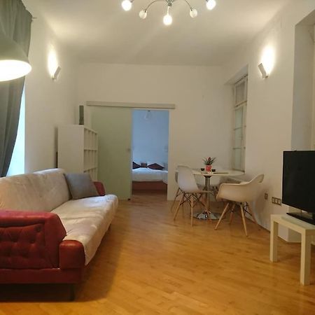 Apartment Rahela ซาเกร็บ ภายนอก รูปภาพ