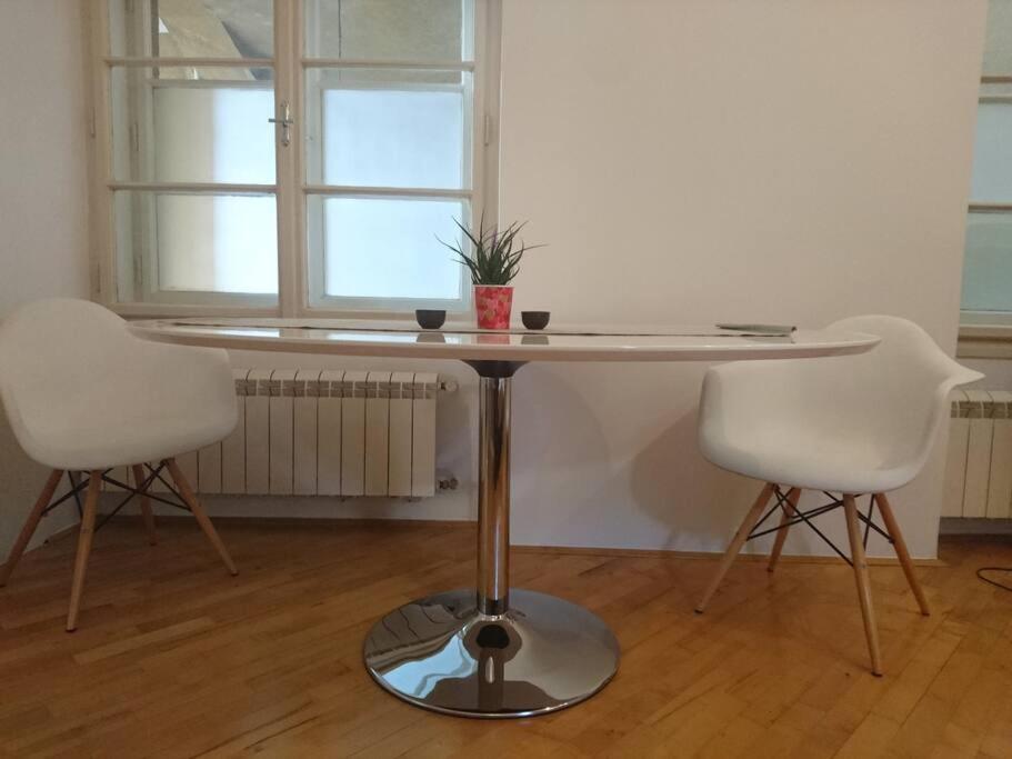 Apartment Rahela ซาเกร็บ ภายนอก รูปภาพ